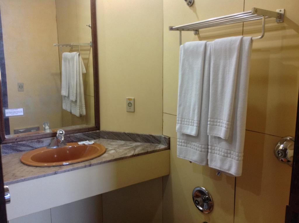 Hotel Vitoria Palace Room photo